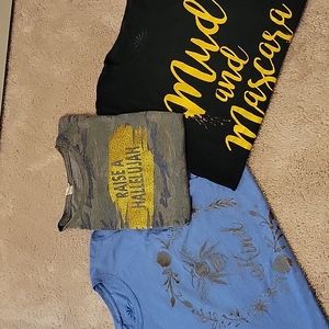 3 Tshirts